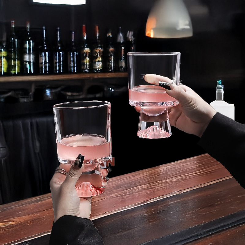 Roze bergglazen beker, hoogwaa - Wine Beer Foot recensie en prijs