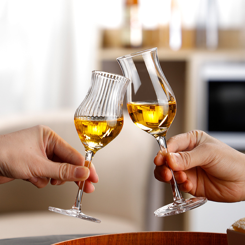 Hoge voet kristalglas koffieko - Wine Beer Foot recensie en prijs